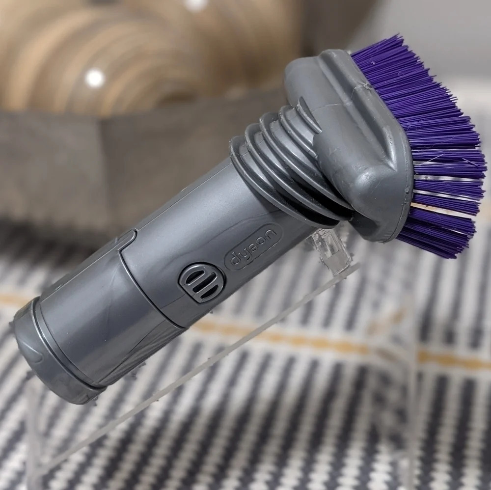 OEM Dyson vacuum brush attachment friction lock 1.25" ID - Picture 4 of 8